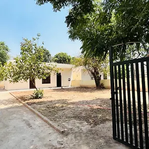 Guest house Comfort Homes Panchkula